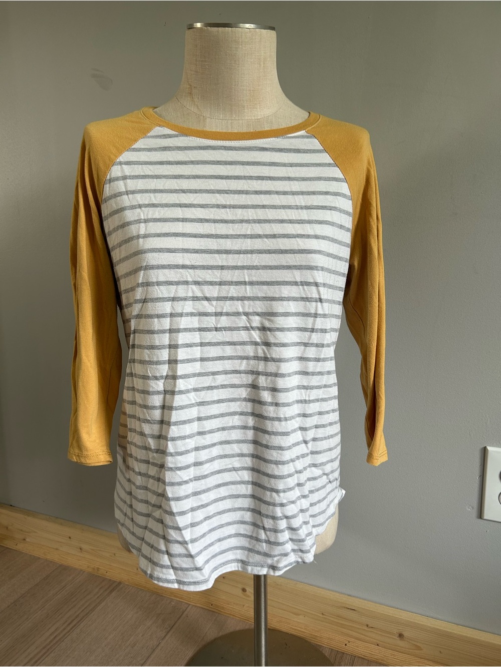 Maurices White & Mustard Raglan Stripe Long Sleeve Tee